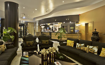Hotel Lounge